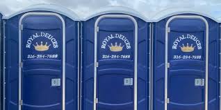 Best Long-Term Portable Toilet Rental  in Roseville, MI